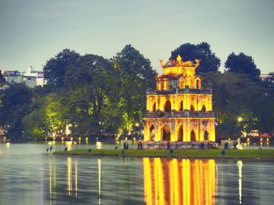 Hoan-Kiem-Lake-Hanoi